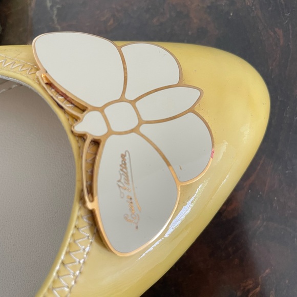 Louis Vuitton butterfly flats - Picture 3 of 8